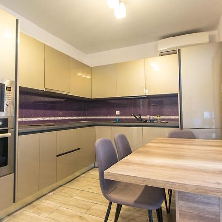 Luxury Hotel Riviera Cluj Napoca Bagian luar foto