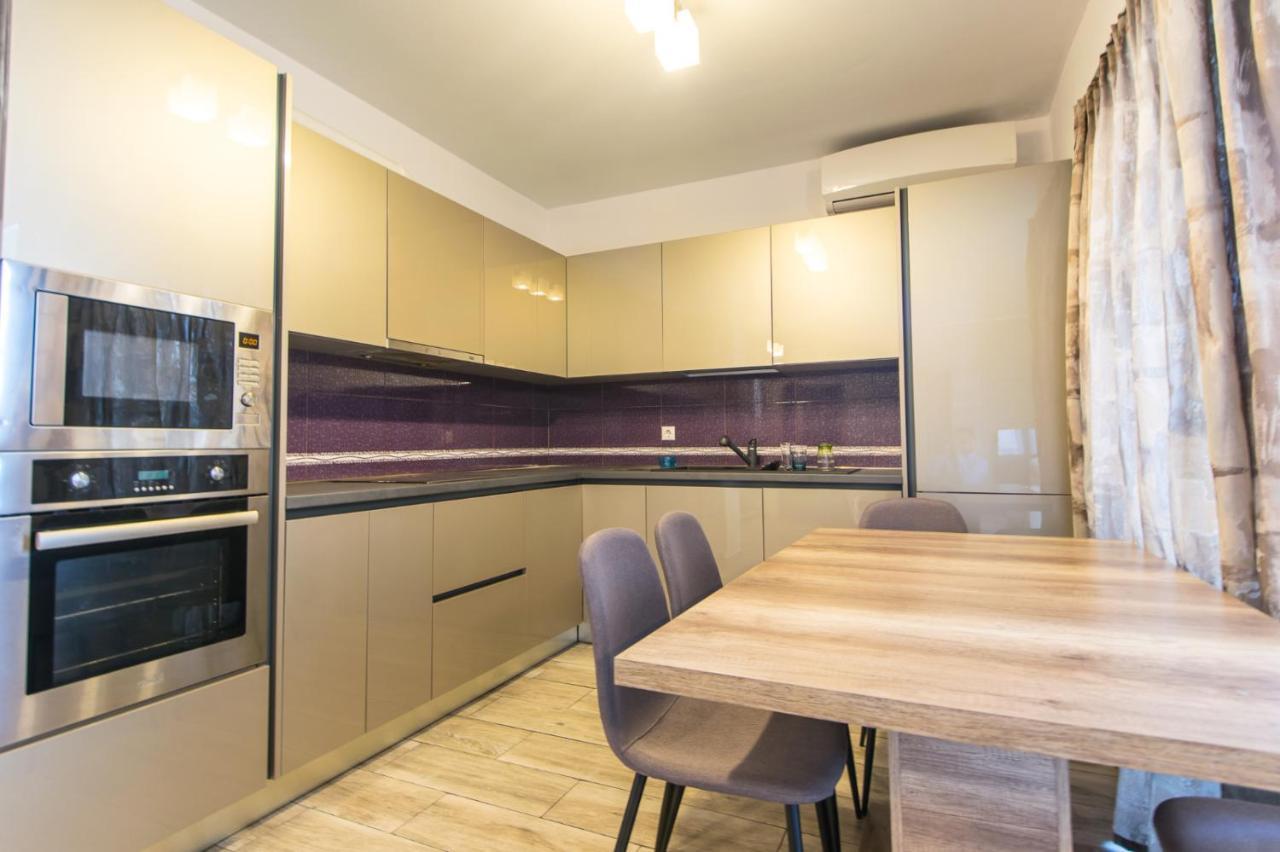 Luxury Hotel Riviera Cluj Napoca Bagian luar foto