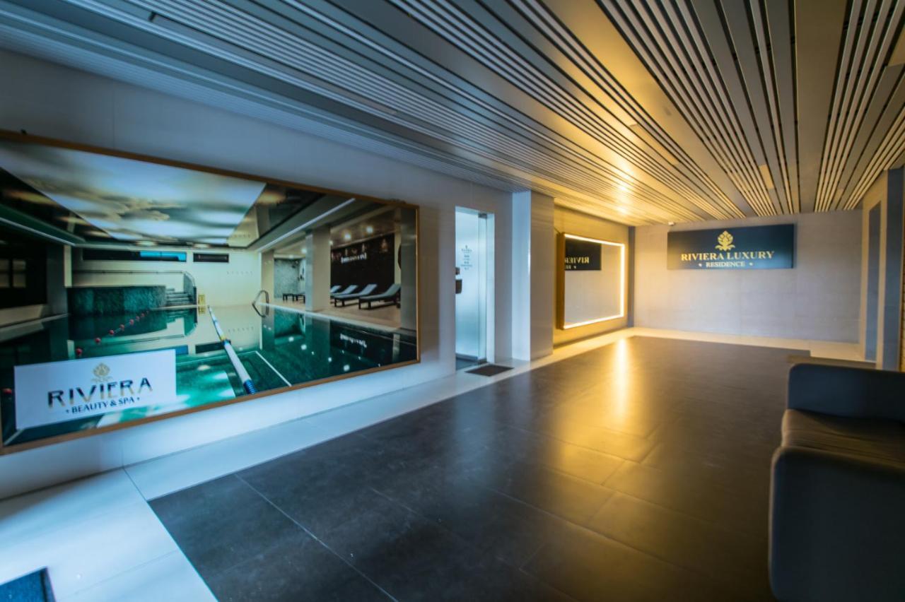 Luxury Hotel Riviera Cluj Napoca Bagian luar foto